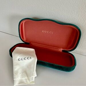 Authentic Gucci green velvet sunglasses case